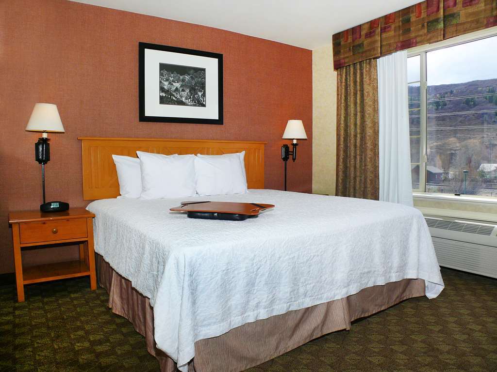Hampton Inn & Suites Steamboat Springs Room photo